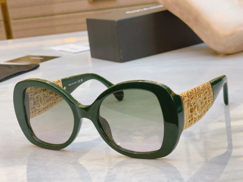 Chanel Sunglasses UrbanChic 278434