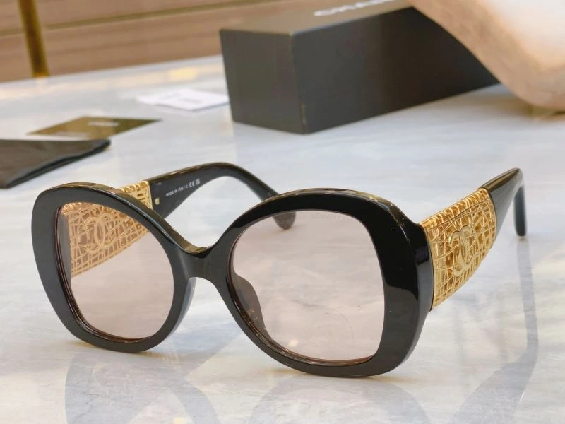 Chanel Sunglasses UrbanChic 278434