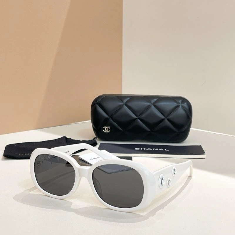 Chic Chanel Sunglasses 278428