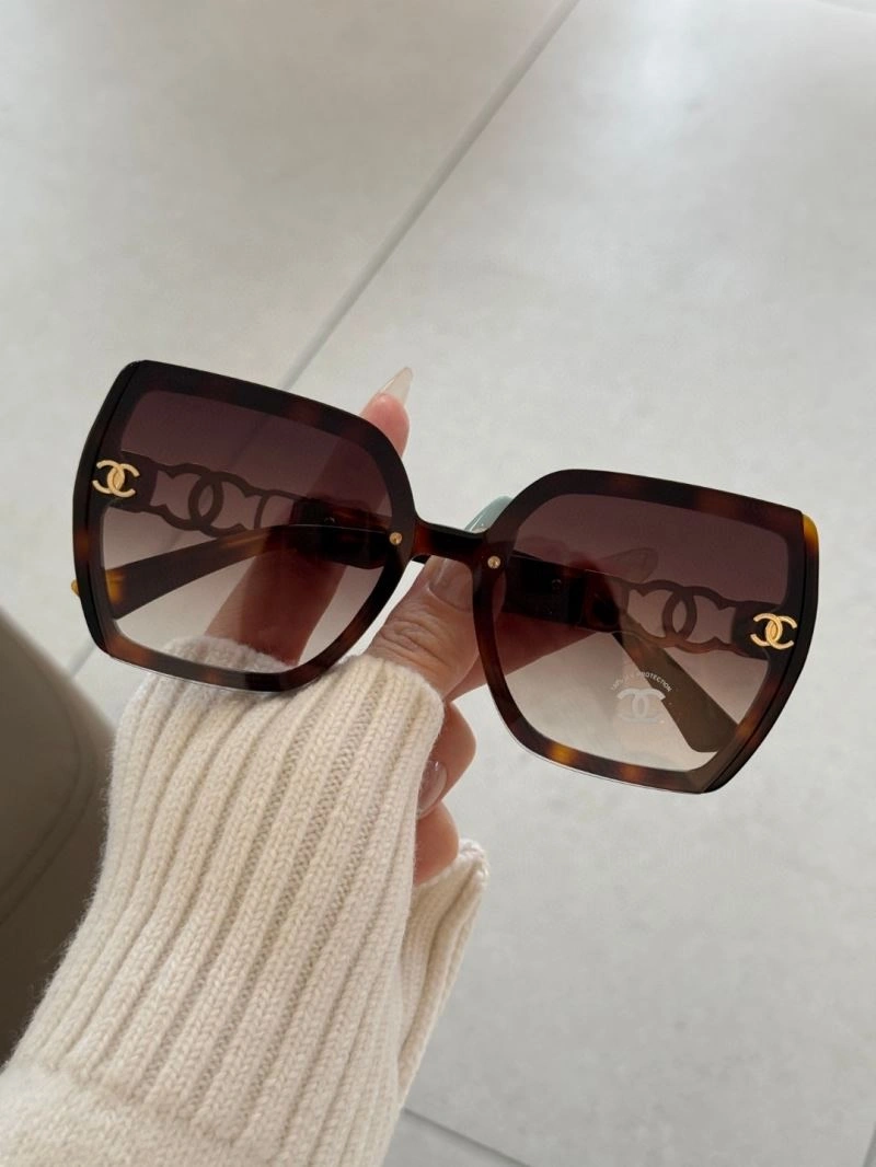 Chanel Sunglasses MultiPurpose 278422