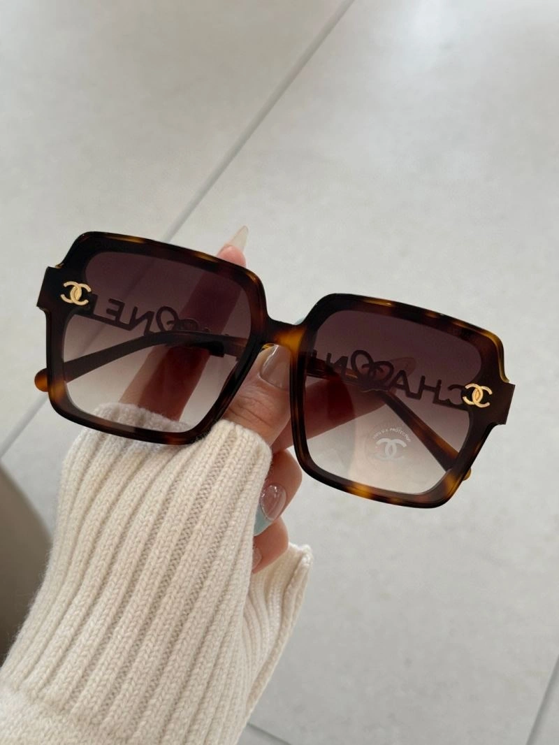 WellDesigned Chanel Sunglasses 278444