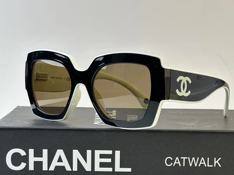 Chanel Sunglasses Trendsetting 278443