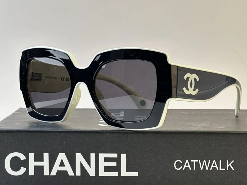 Chanel Sunglasses Trendsetting 278443