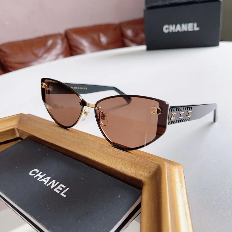 Chic Chanel Sunglasses 278438