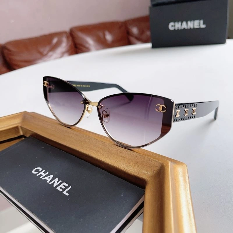 Chic Chanel Sunglasses 278438