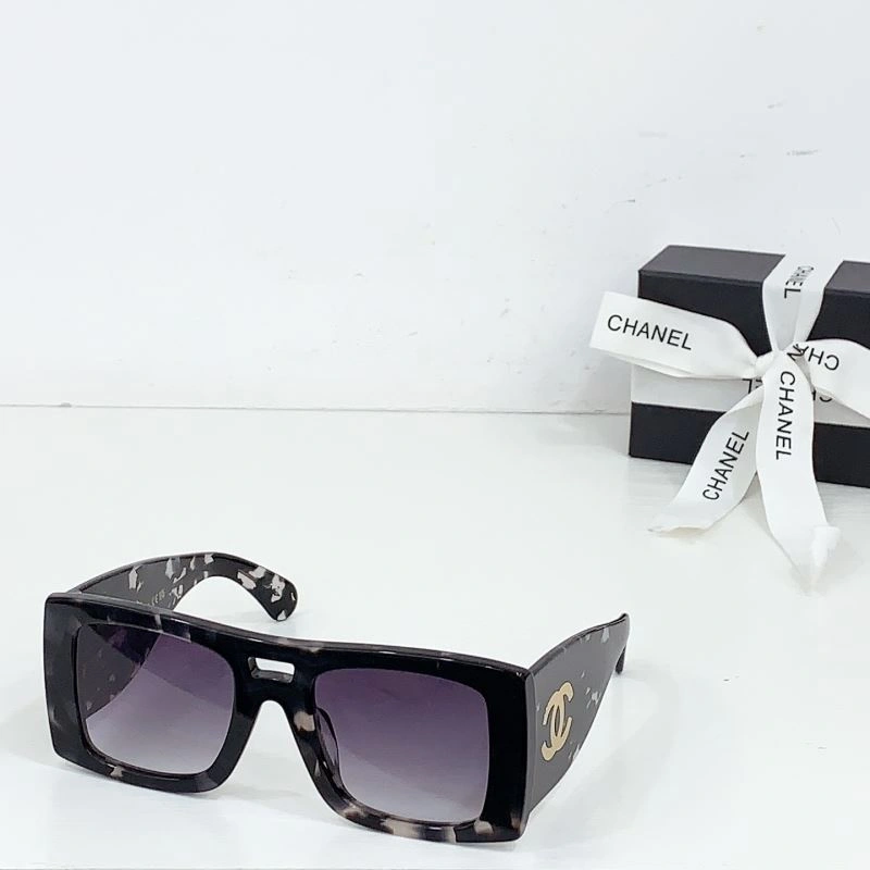 Functional Chanel Sunglasses 278424