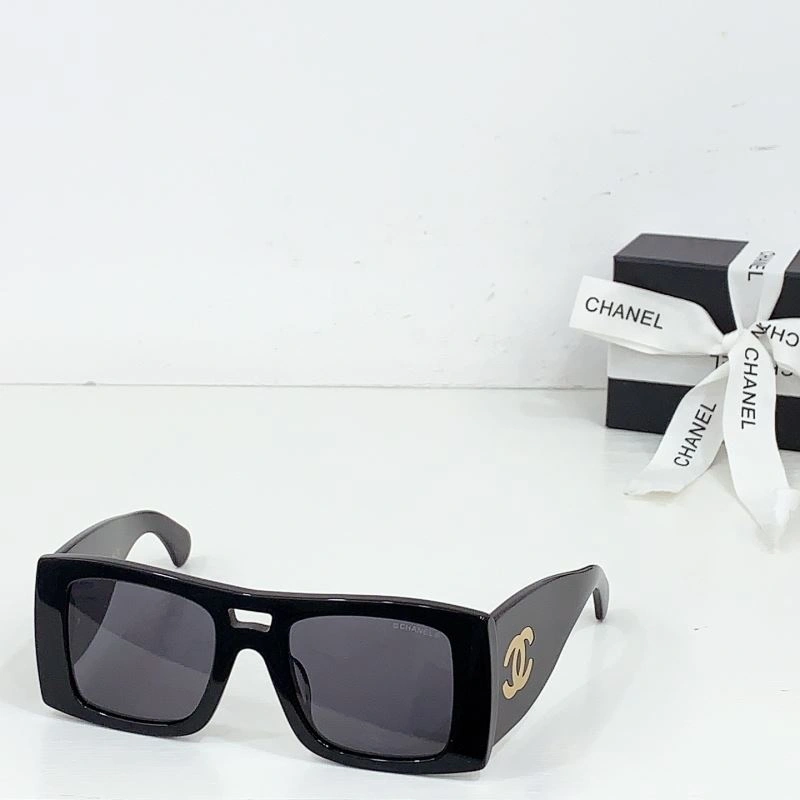 Functional Chanel Sunglasses 278424