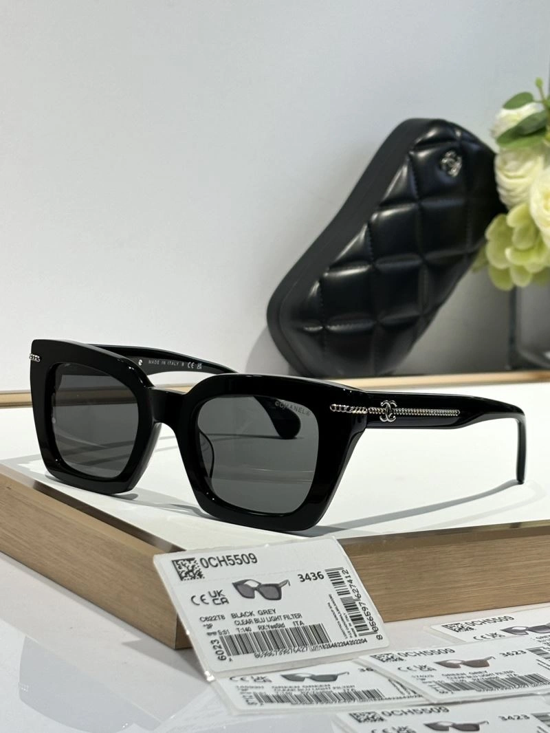 Chanel Sunglasses Unique 278441