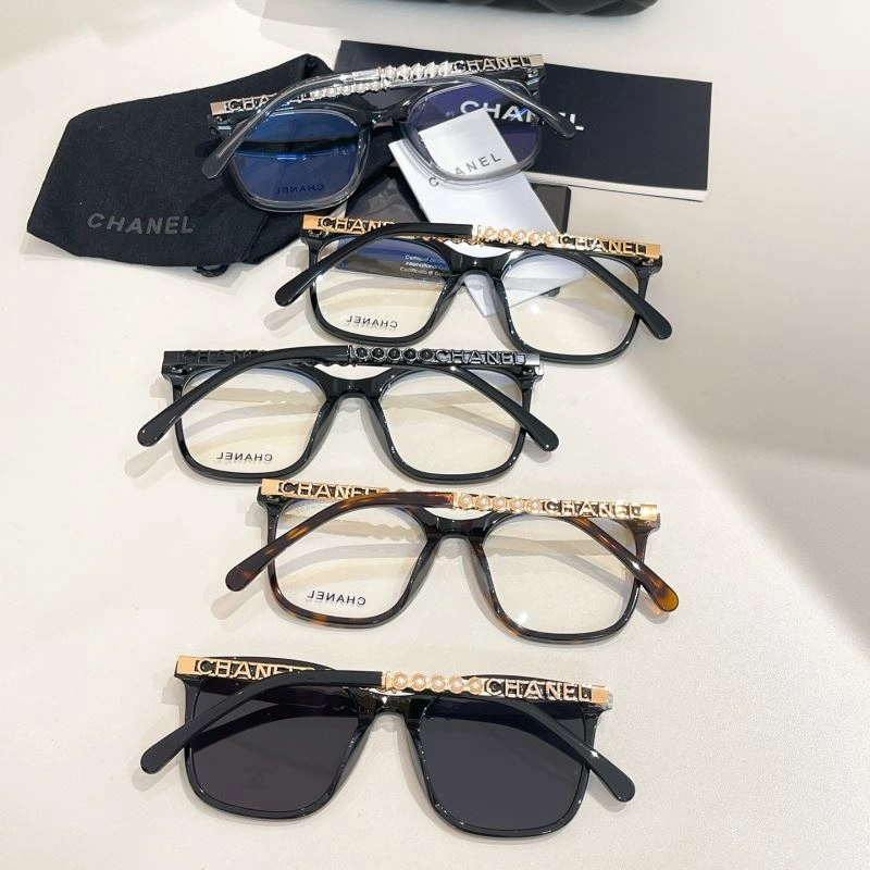 Lightweight Chanel Sunglasses 278411