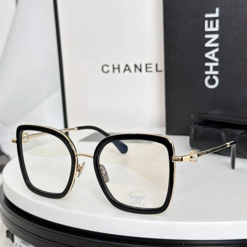 Tailored Chanel Sunglasses 278408
