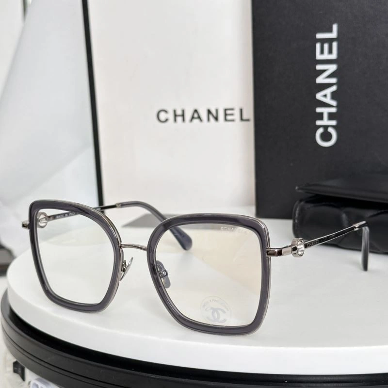 Tailored Chanel Sunglasses 278408