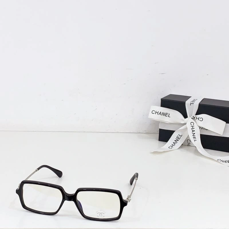 Practical Chanel Sunglasses 278373