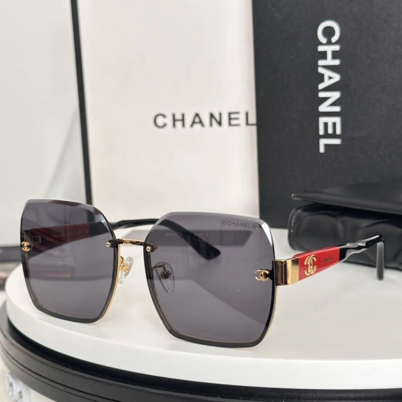 Refined Chanel Sunglasses 278405