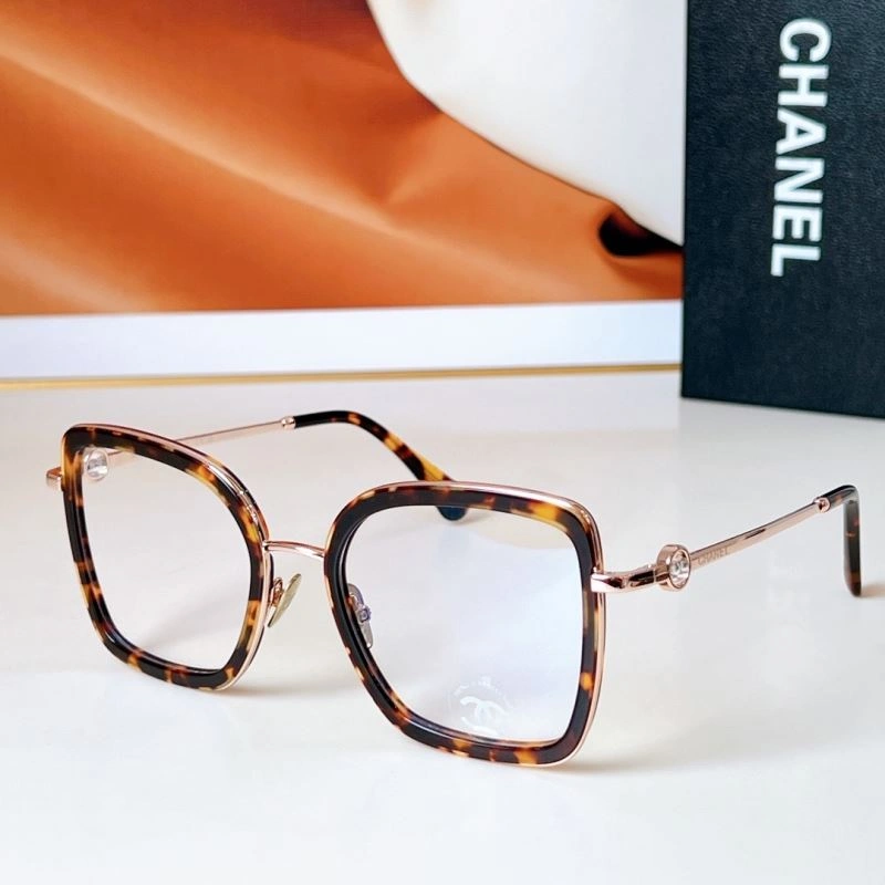 Chanel Sunglasses Attractive 278403
