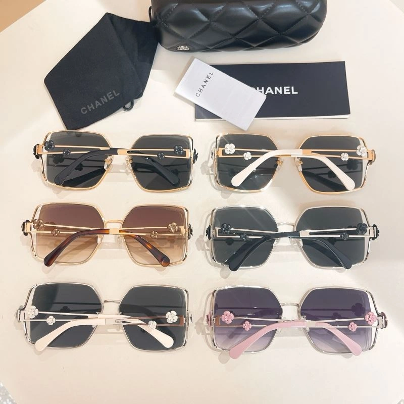Sustainable Chanel Sunglasses 278401