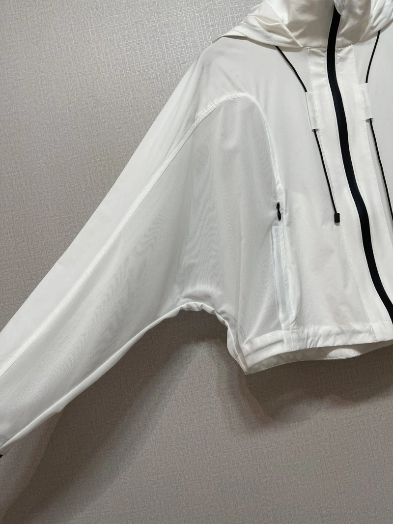 Chanel Sunscreen Jacket Affordable 108748