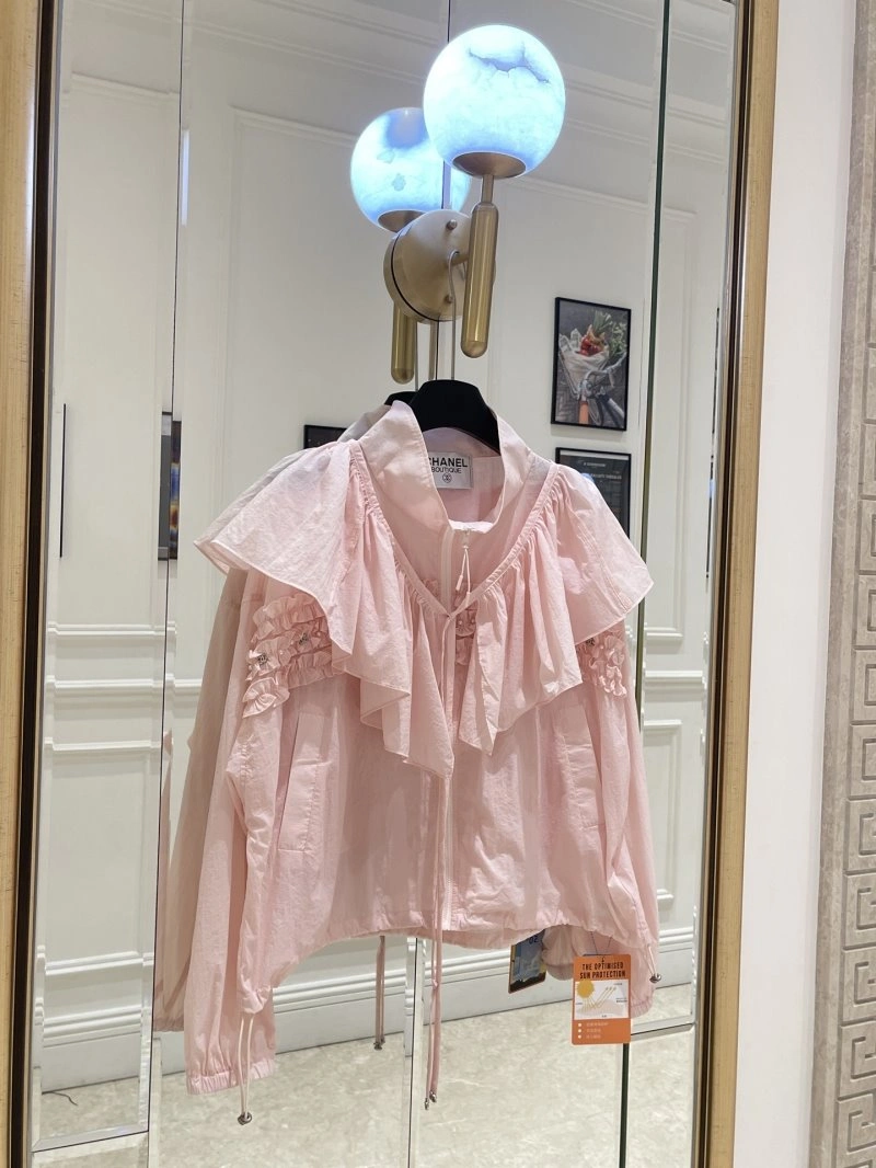 Chanel Sunscreen Jacket TopPick 108749
