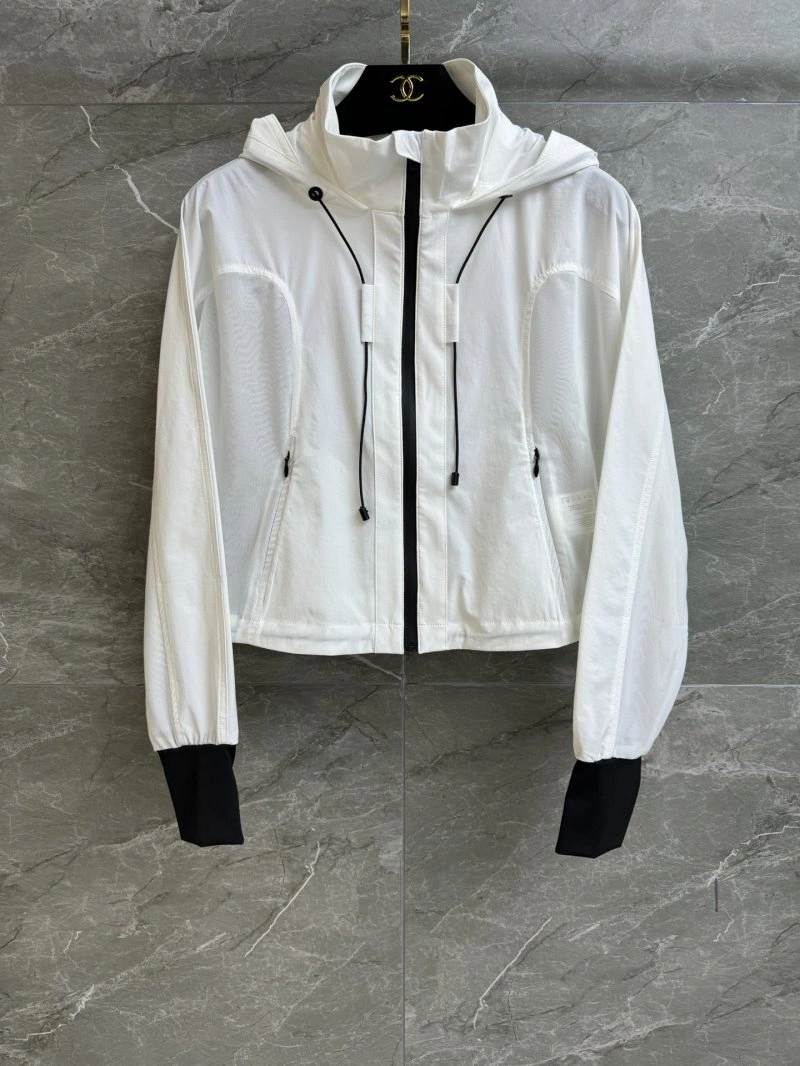 Resilient Chanel Sunscreen Jacket 108053