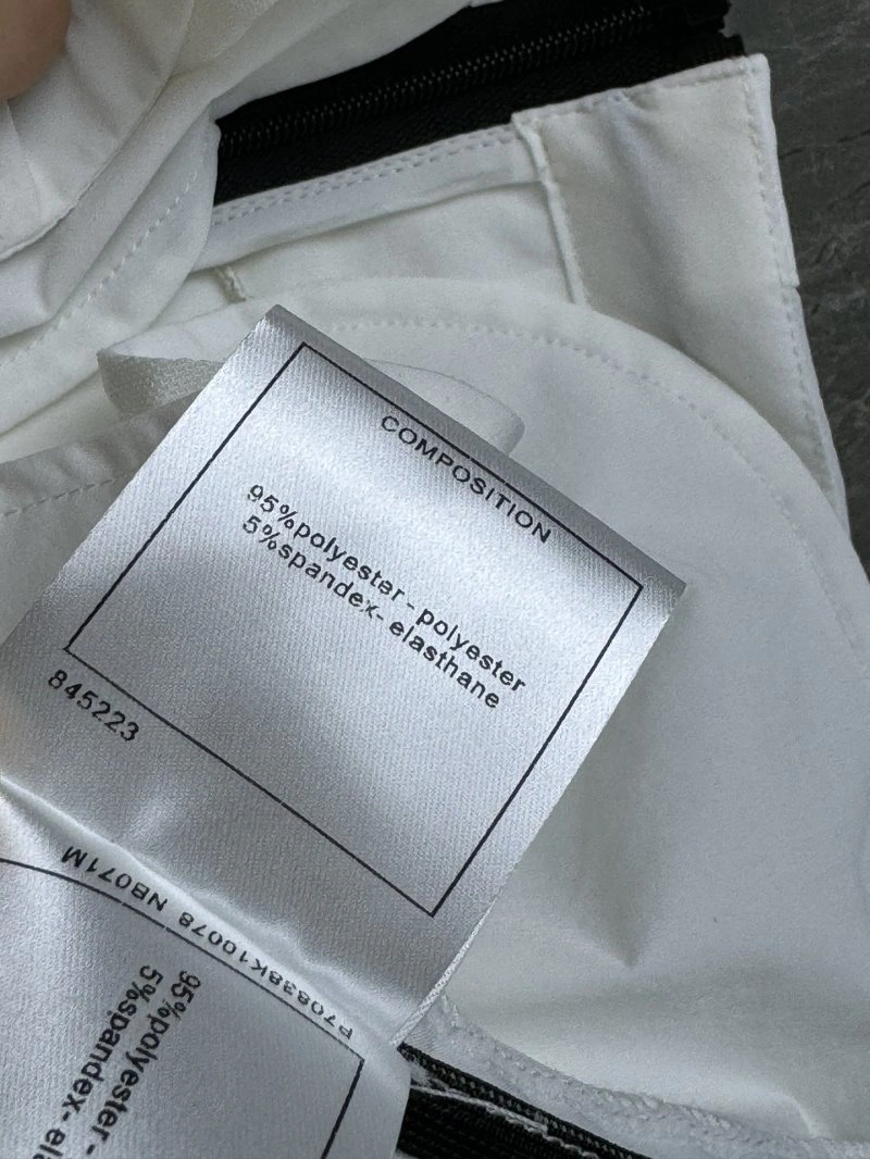Resilient Chanel Sunscreen Jacket 108053