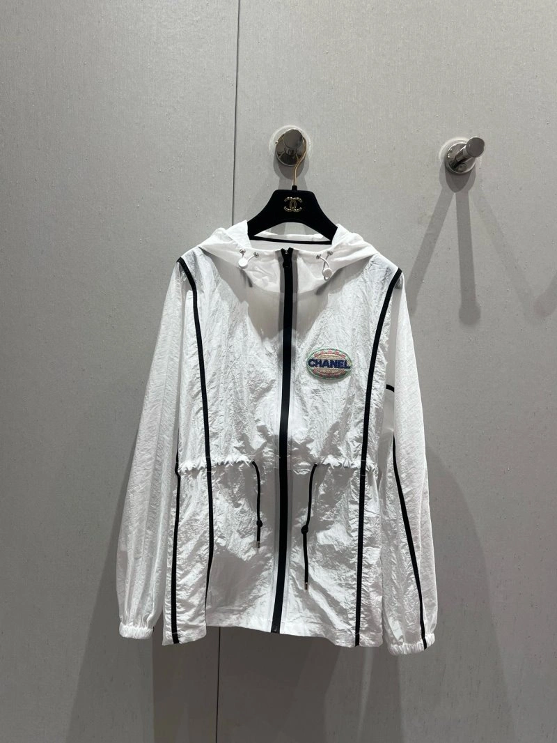 Chanel Sunscreen Jacket Seasonal 108064