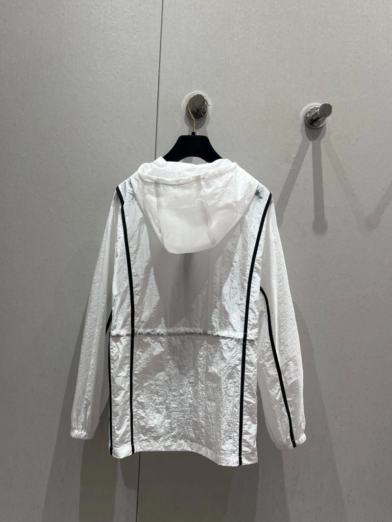 Chanel Sunscreen Jacket Seasonal 108064