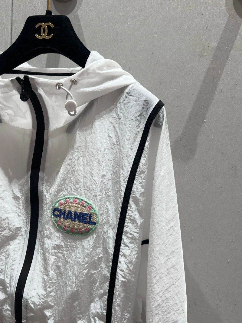 Chanel Sunscreen Jacket Seasonal 108064