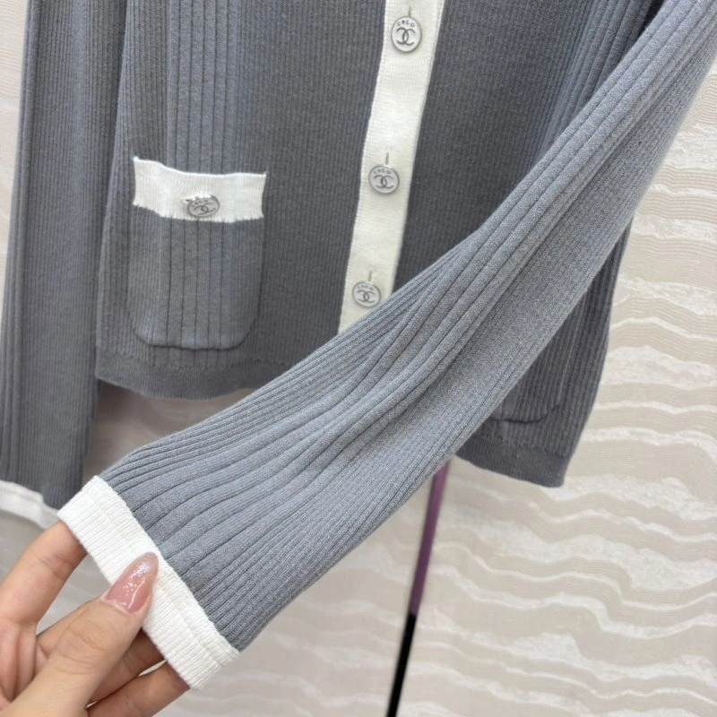 Chanel Sweaters FlexibleFit 110388