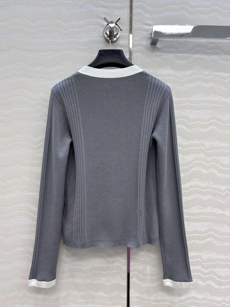 Chanel Sweaters FlexibleFit 110388