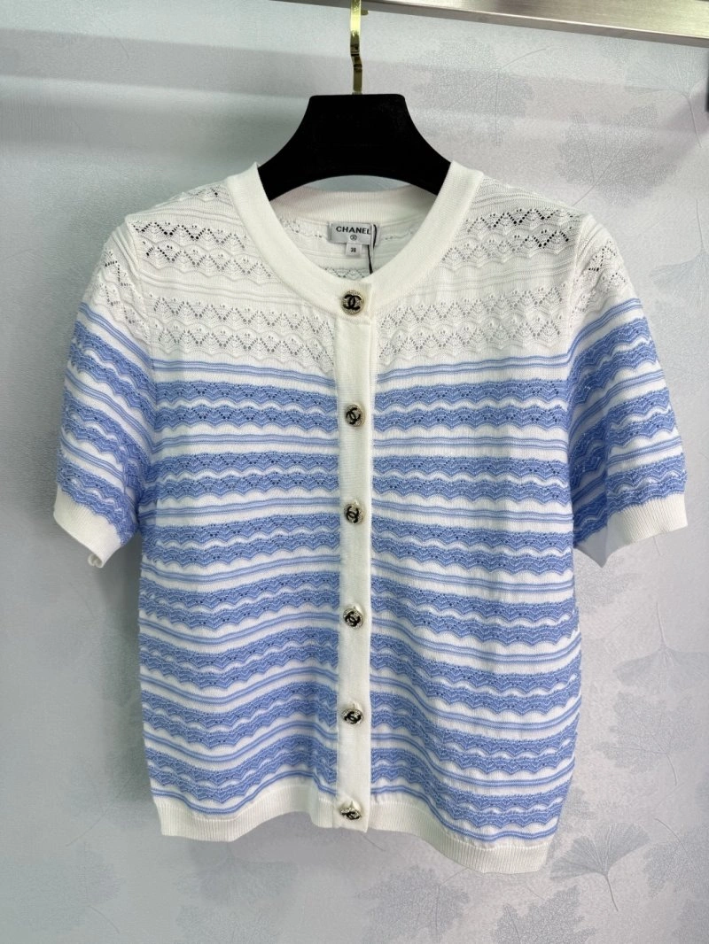 Colorful Chanel Sweaters 110394