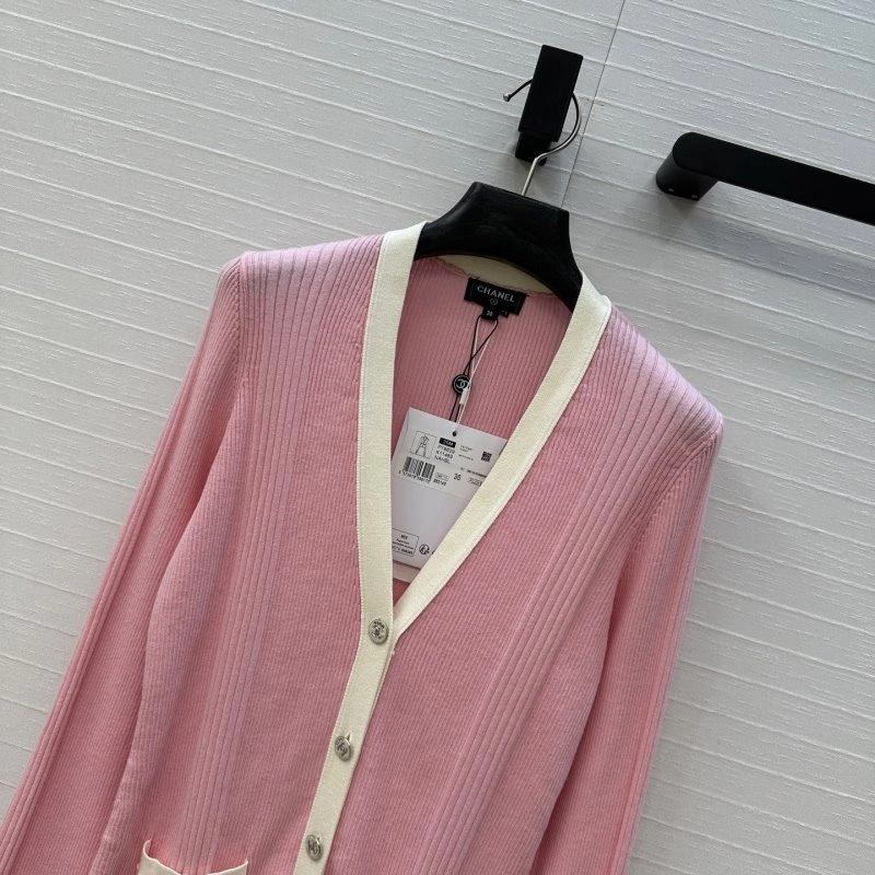 UrbanChic Chanel Sweaters 110381