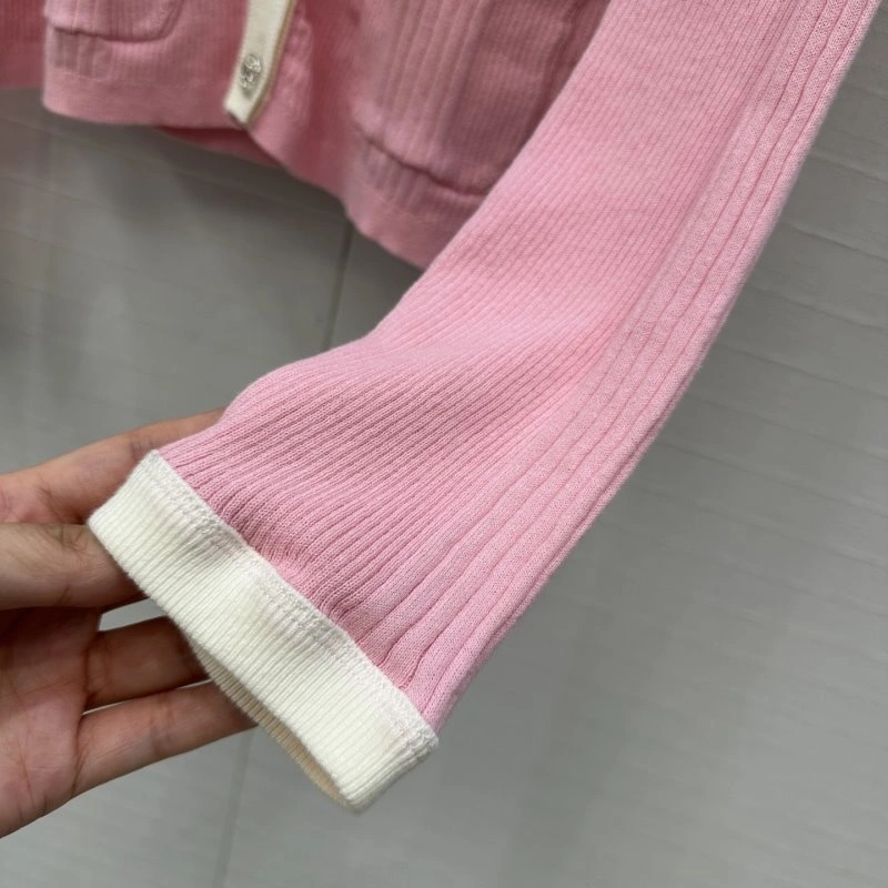 UrbanChic Chanel Sweaters 110381