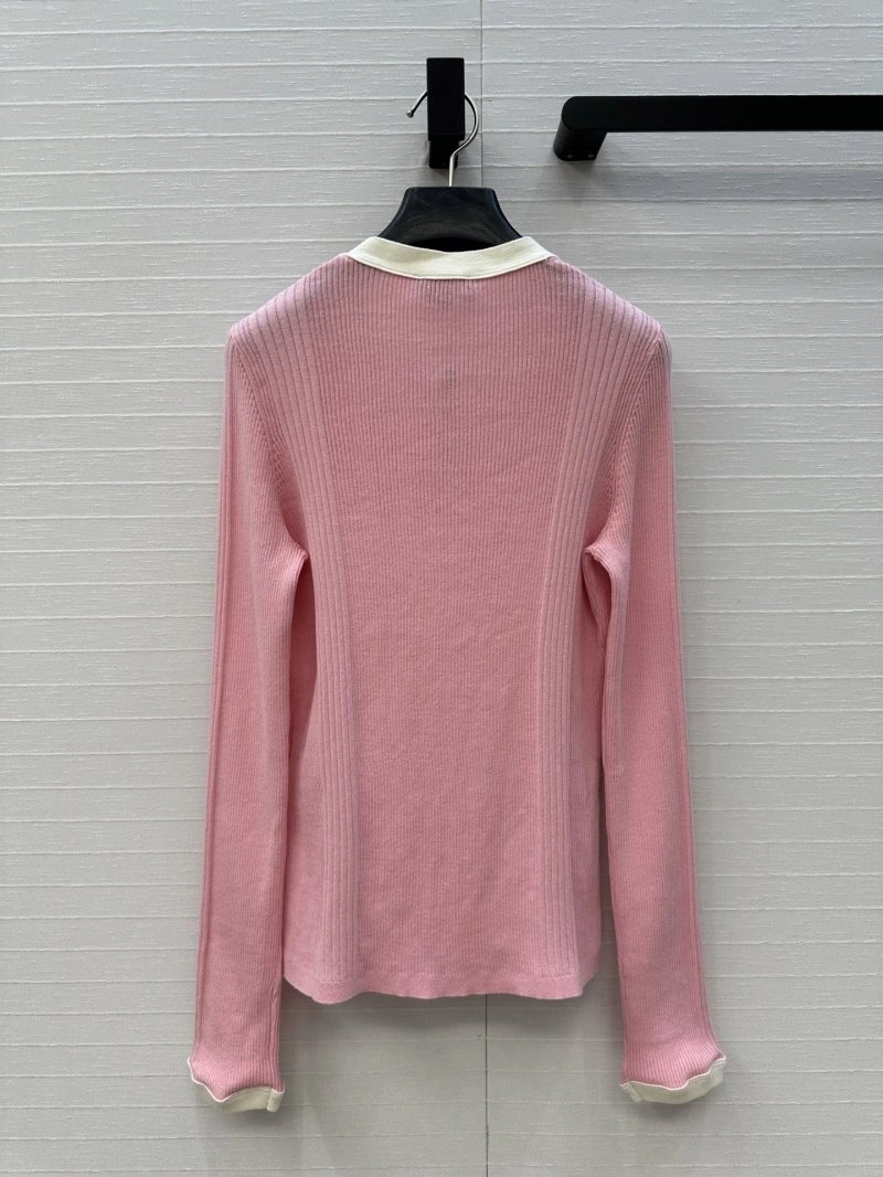 UrbanChic Chanel Sweaters 110381