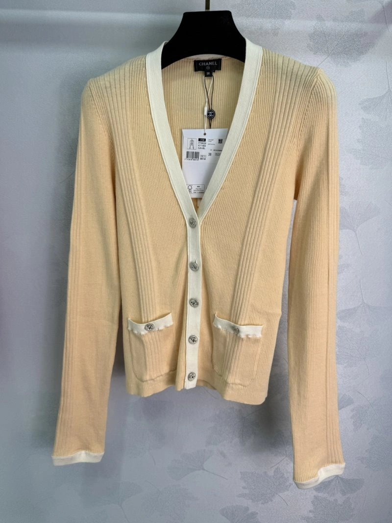 GoodFit Chanel Sweaters 110369