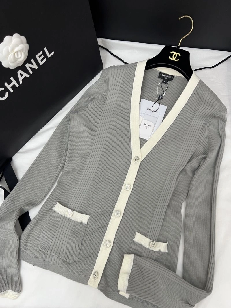 Tailored Chanel Sweaters 110371