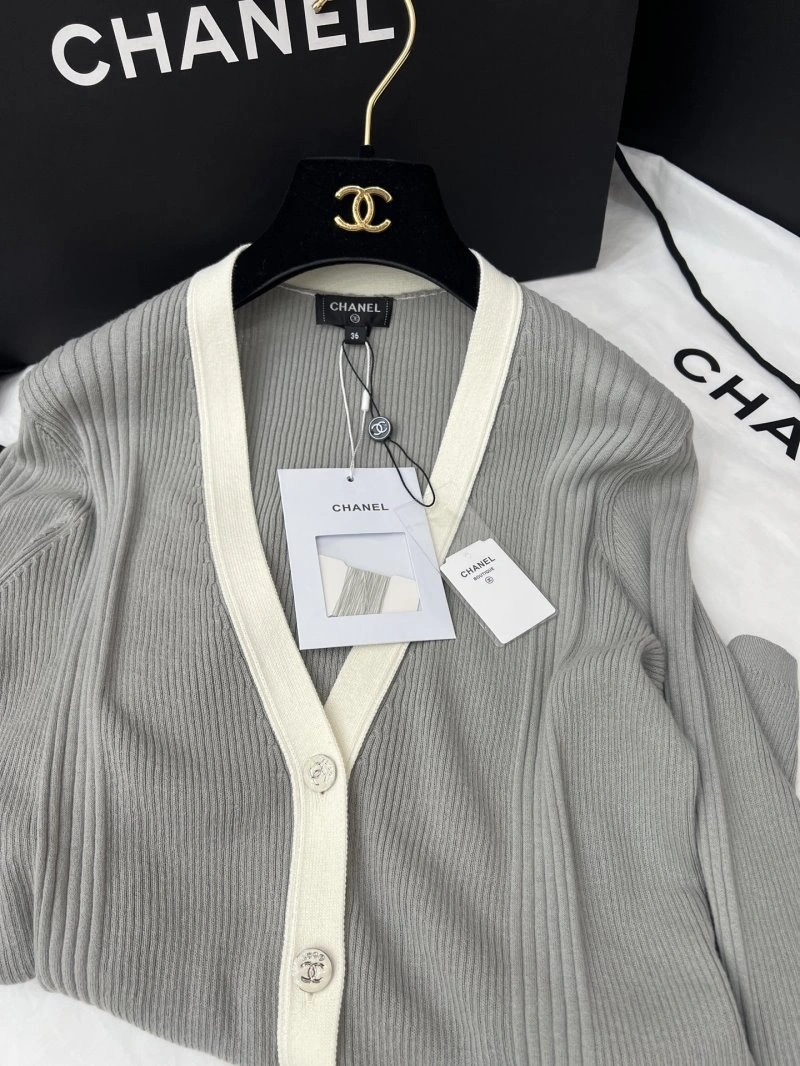 Tailored Chanel Sweaters 110371