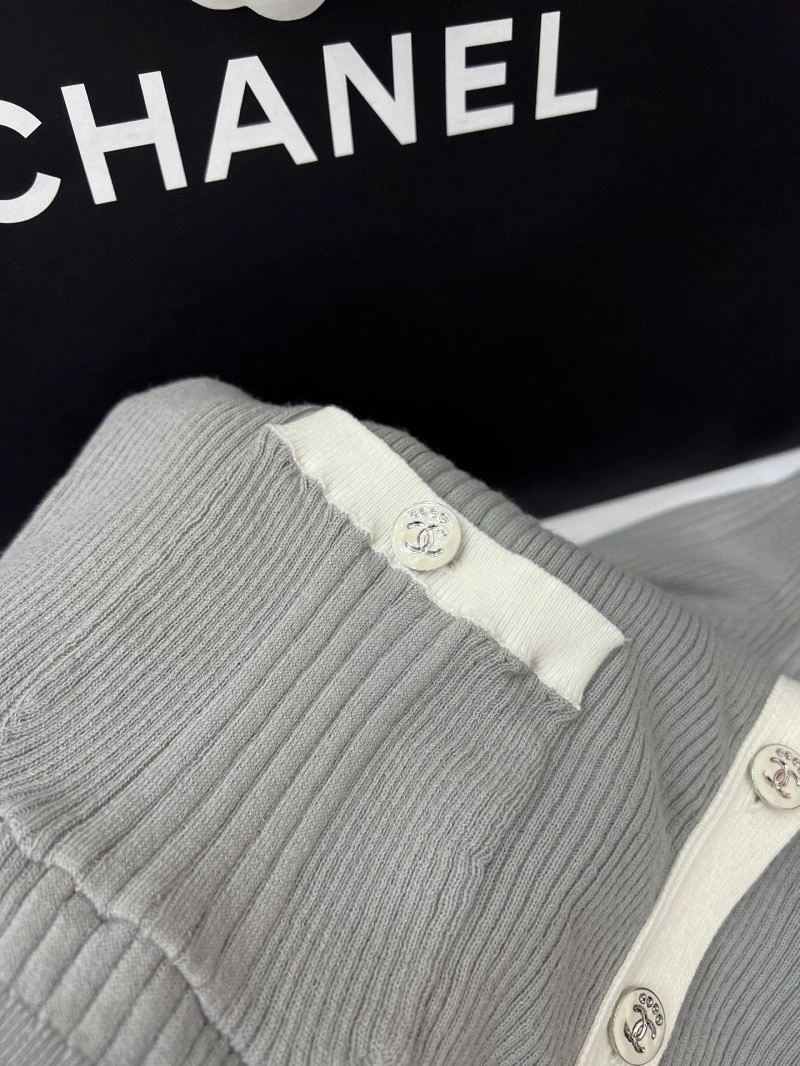 Tailored Chanel Sweaters 110371