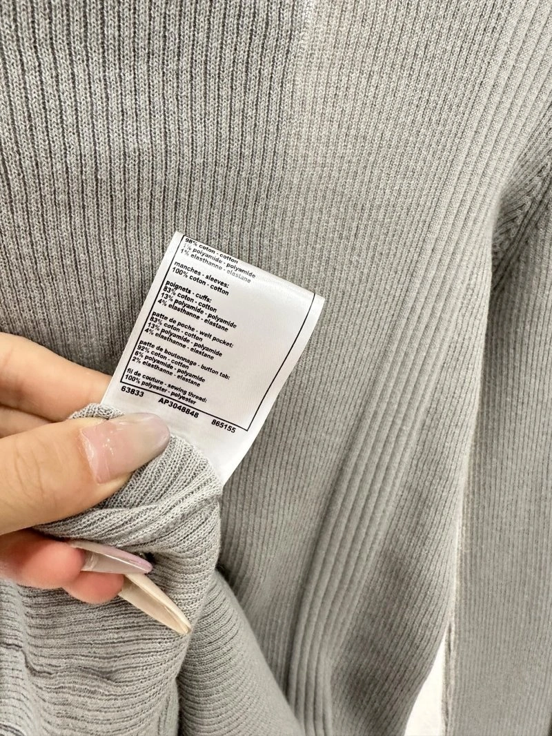 UrbanStyle Chanel Sweaters 110386