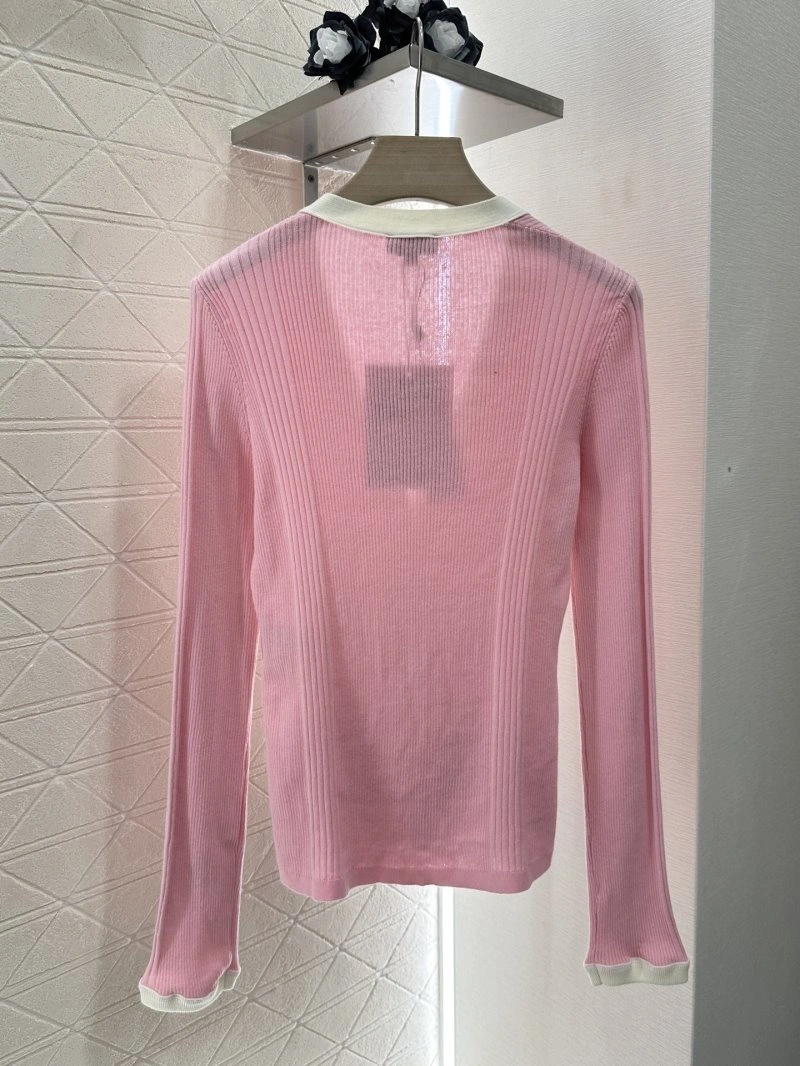 UrbanStyle Chanel Sweaters 110386