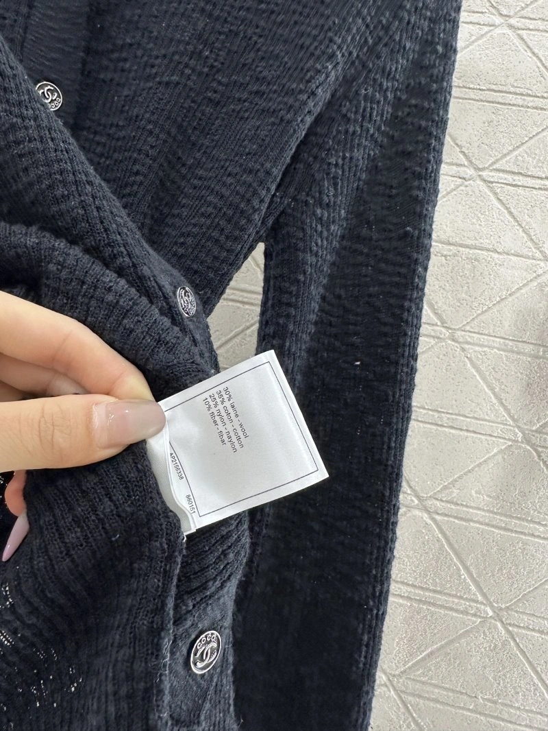 Chanel Sweaters Sophisticated 110366