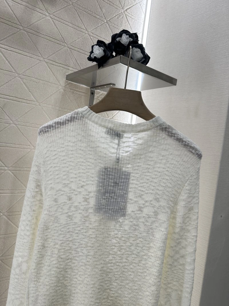 Chanel Sweaters Effortless 110367