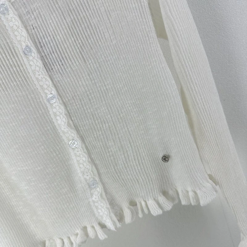 Modern Chanel Sweaters 108047