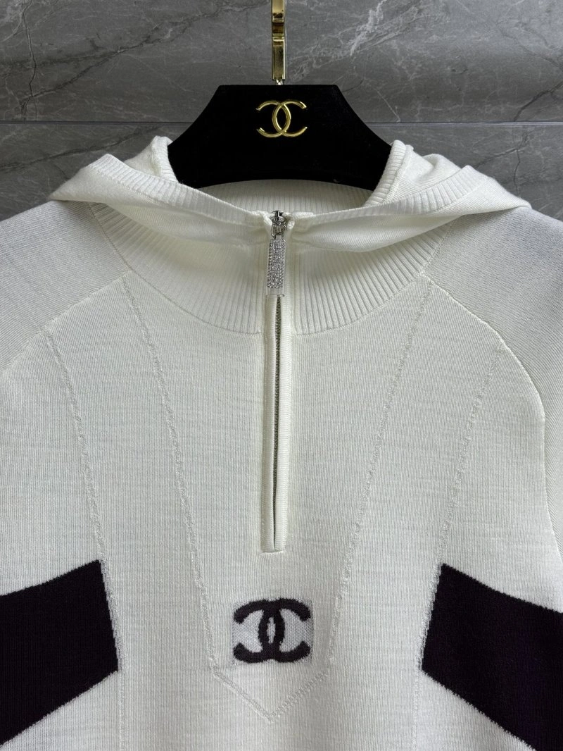 Chanel Sweaters Sophisticated 108023