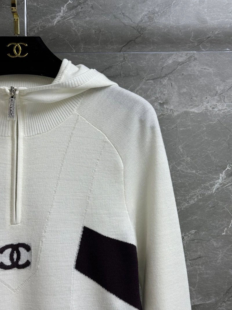 Chanel Sweaters Sophisticated 108023