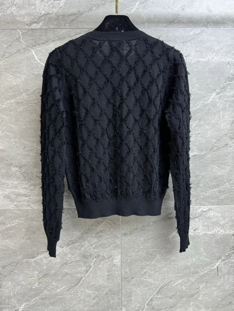 Chanel Sweaters Snug 108016