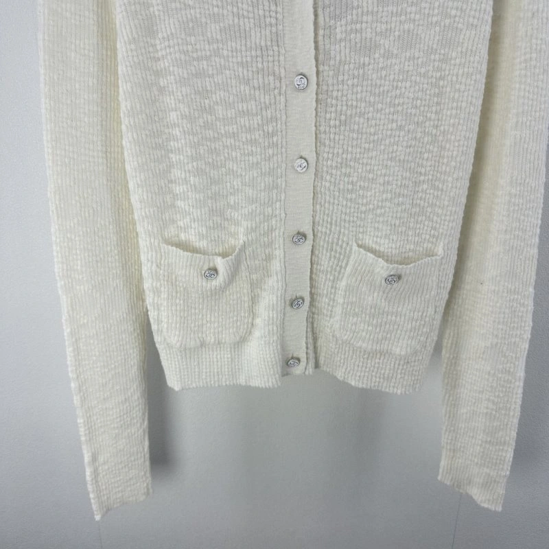 Comfortable Chanel Sweaters 108025