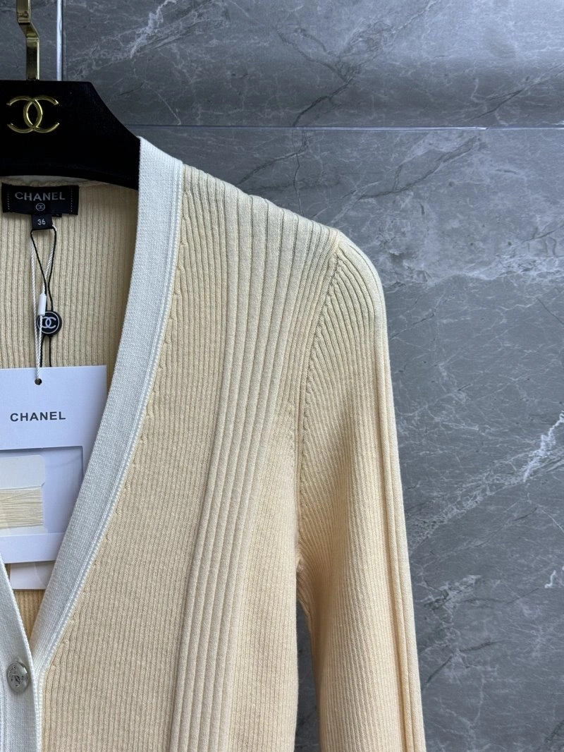 SunProtective Chanel Sweaters 108017