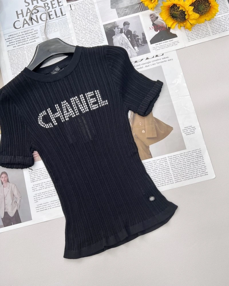 SoftTouch Chanel Sweaters 109724