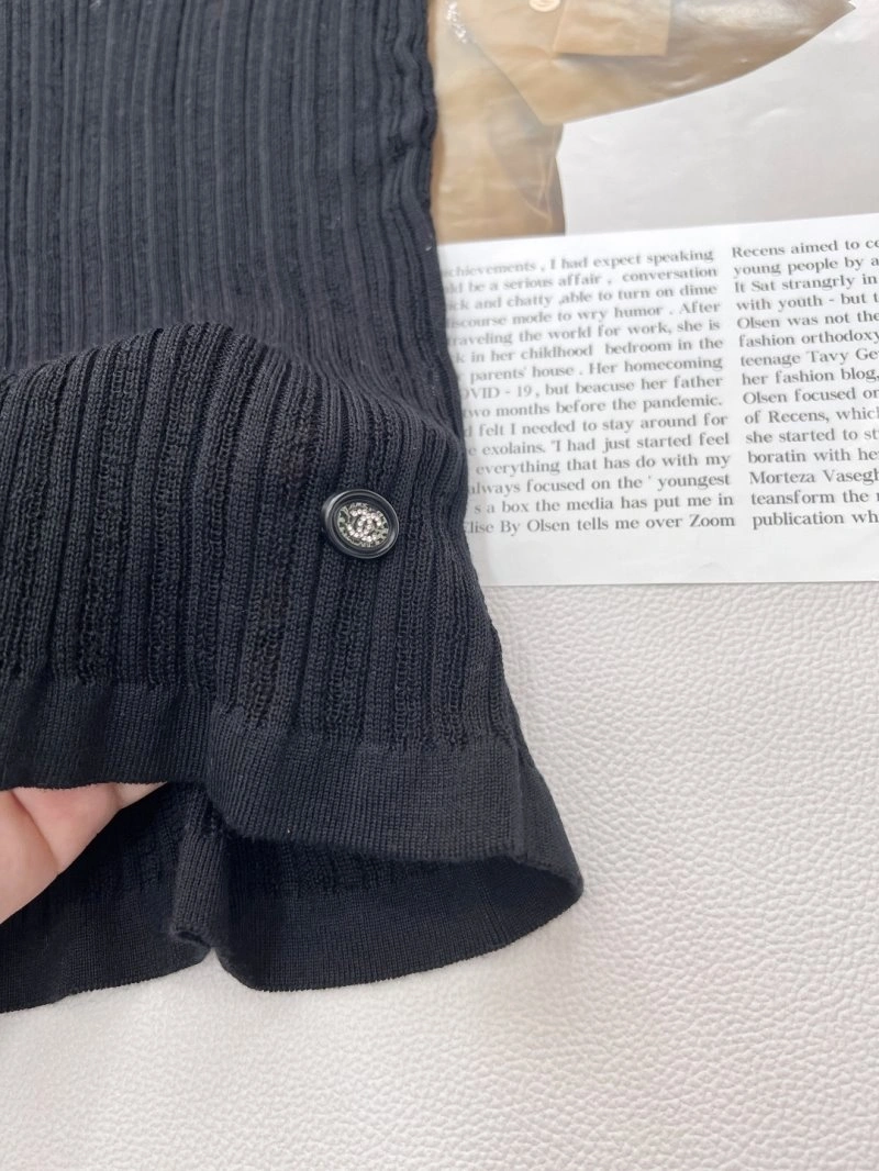 SoftTouch Chanel Sweaters 109724