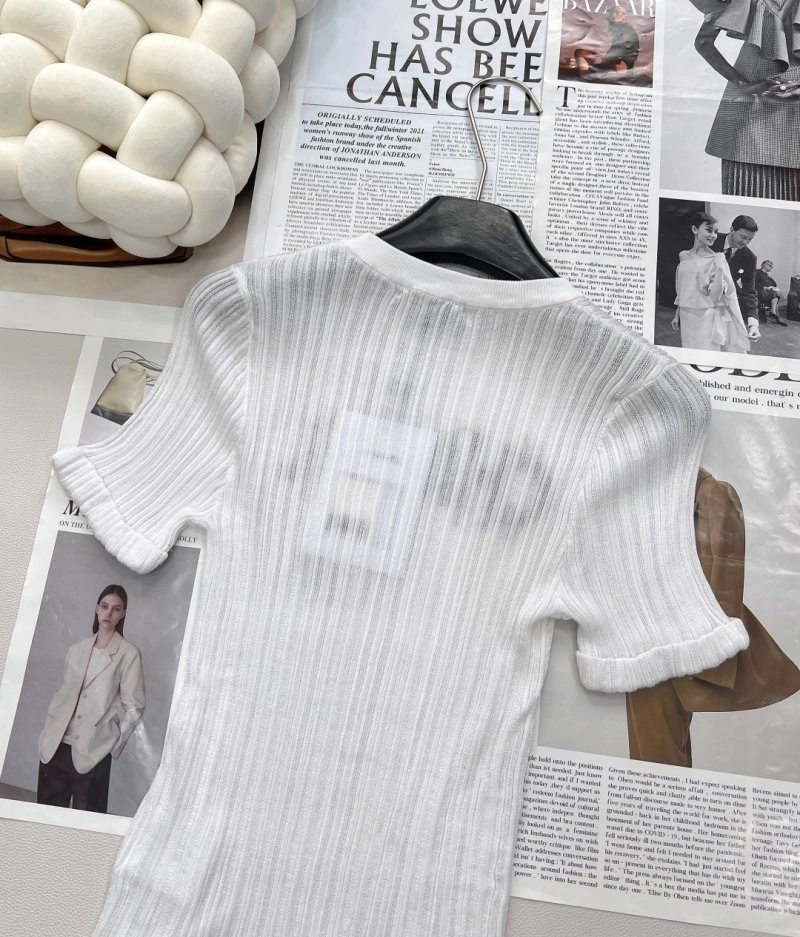 Chanel Sweaters Comfortable 109705
