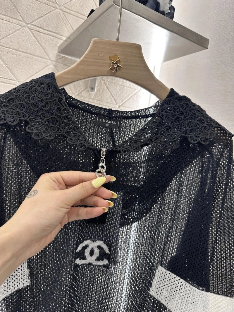 Timeless Chanel Sweaters 109697